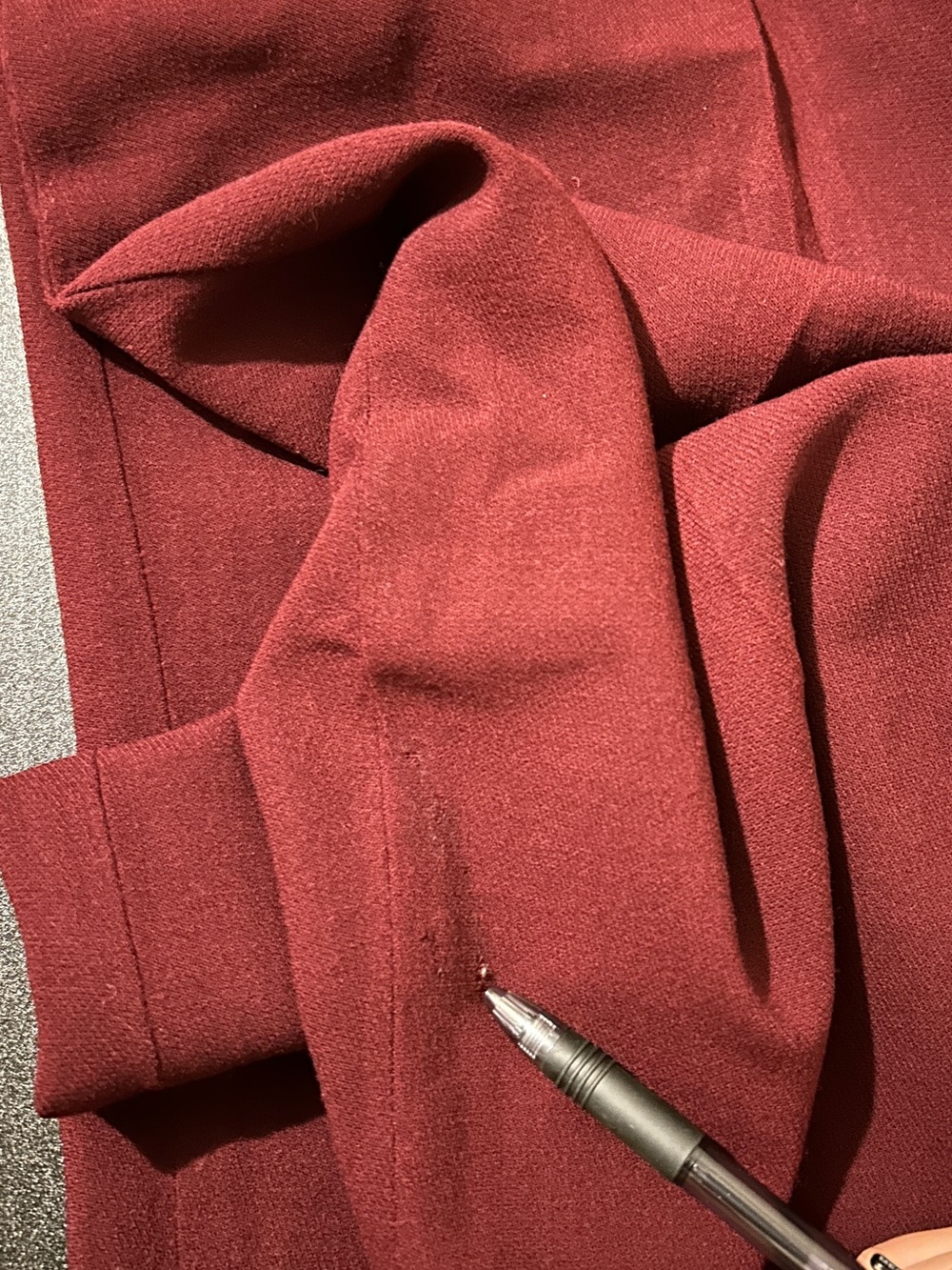 Jones New York 100% Wool Pleated Dress Pants Sz 14 Burgundy - Picture 11 of 12